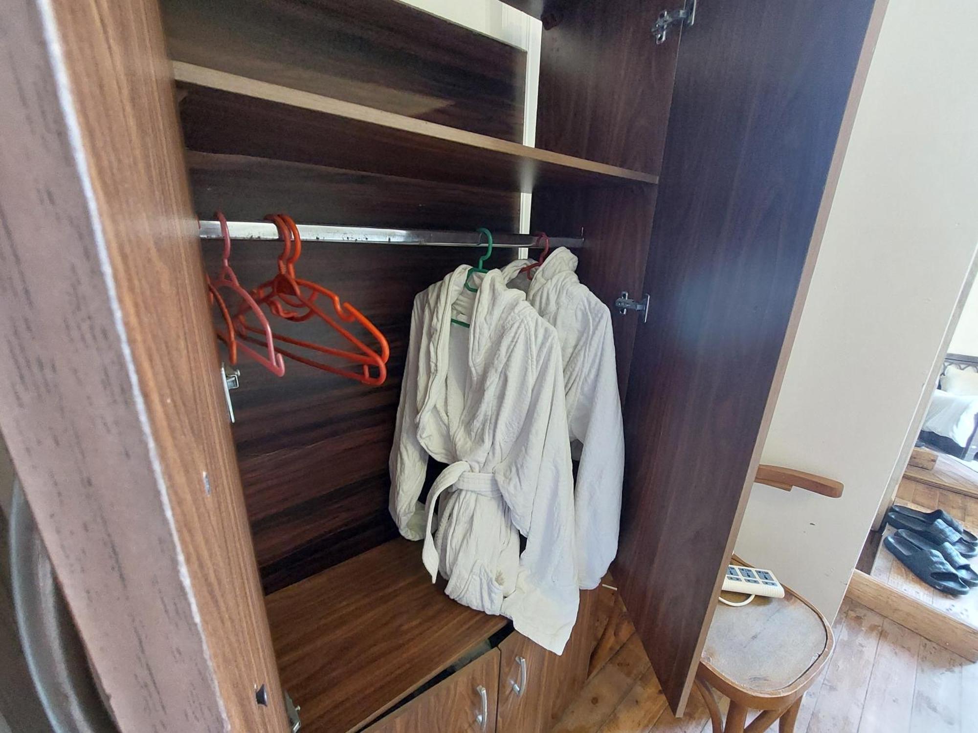 Men's Exclusive Arab Hostel Alexandria Exterior photo